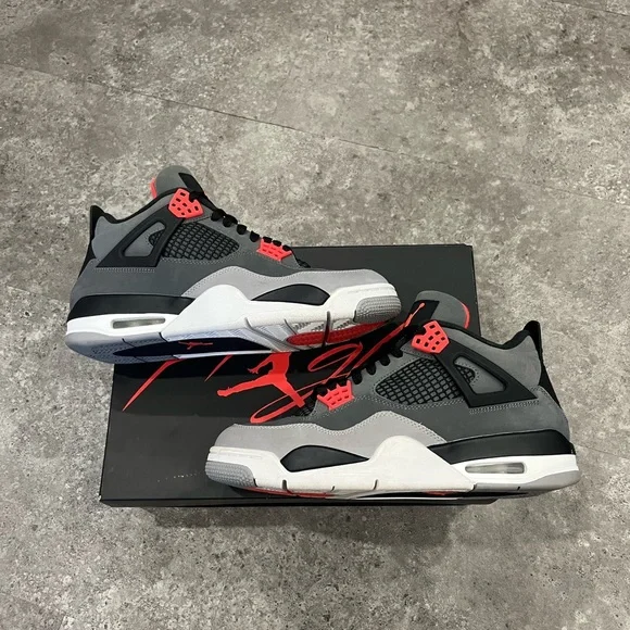 Jordan Retro 4 Infrared - Picture 4 of 8